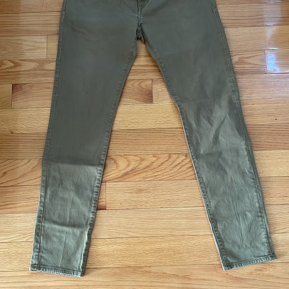 Brand new H&M L.O.G.G. Size 34 Jeans - Picture 6 of 6